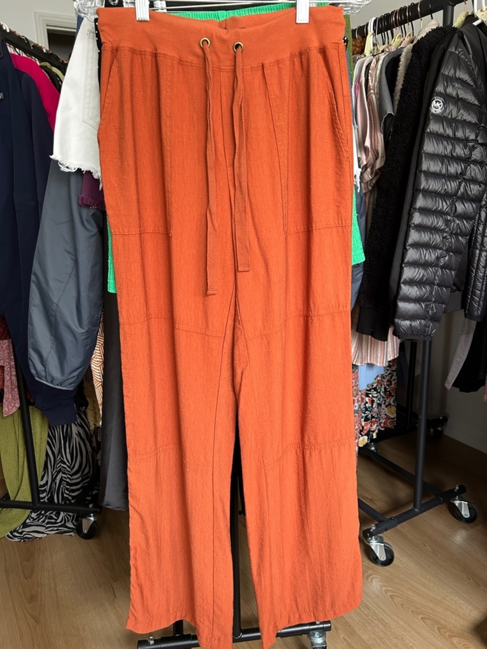 Sanctuary Pants. Size small. 32” inseam. Elastic waist. Functional drawstring.